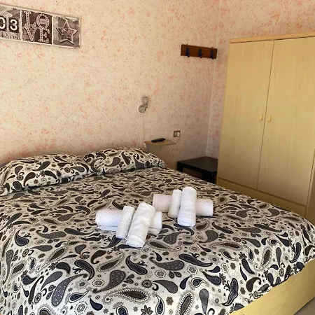 Don Pasquale House Scontrone