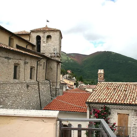 Semesterbostad Don Pasquale House