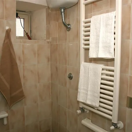 Don Pasquale House Scontrone