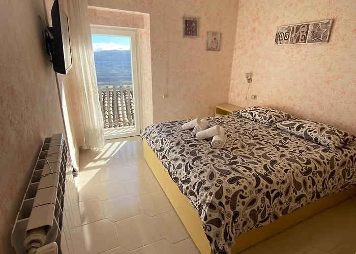 Don Pasquale House *